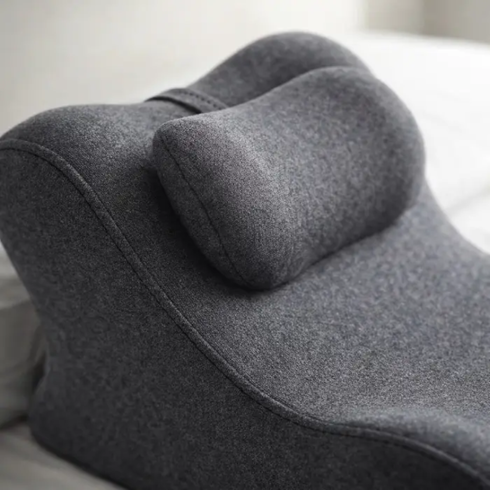 Green Lion Relief Wedge Pillow providing elevated support for sleeping and relaxation